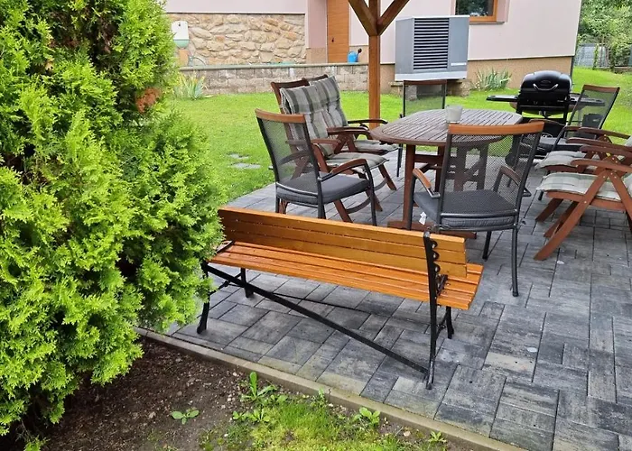 U Pareza 펜션 Ludvikovice